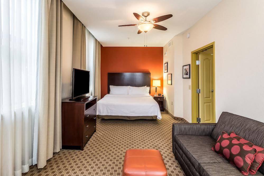 โฮมวูด สวีท บาย ฮิลตัน แนชวิลล์ ดาวน์ทาวน์ Hotel ภายนอก รูปภาพ